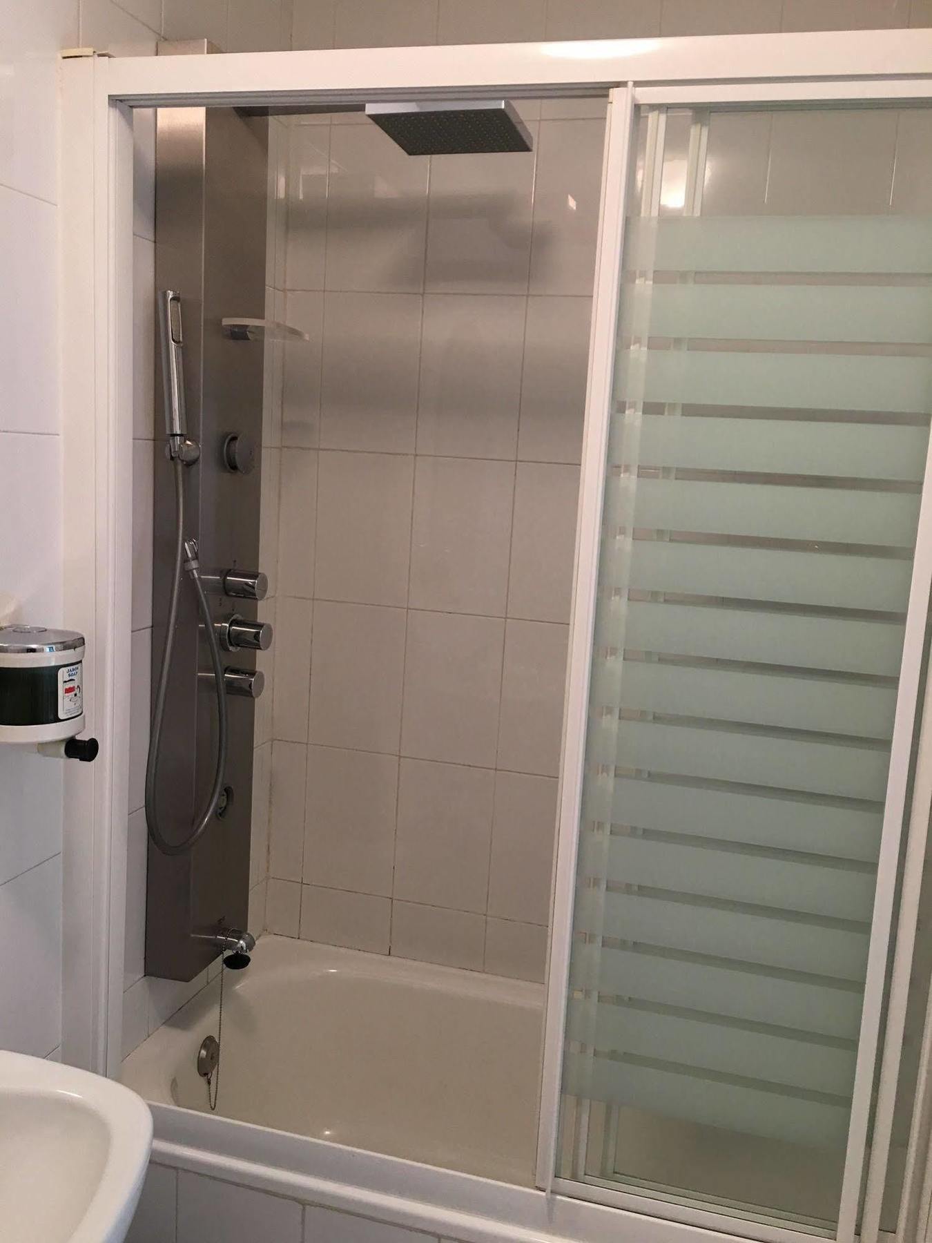 Hostal Cervantes Valdemoro Exterior foto